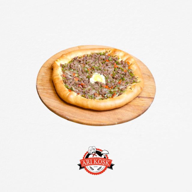Trabzon Kıymalı Pide